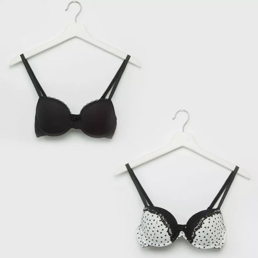 2 Lace Detail Padded T-shirt Bra with Hook and Eye Closure