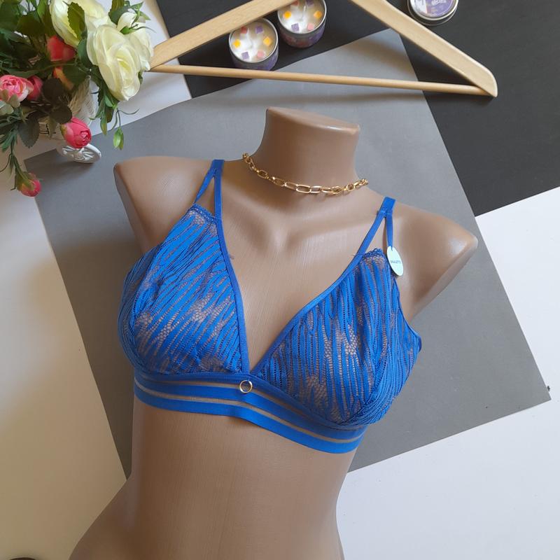 beautiful Net fashionable bust bralette