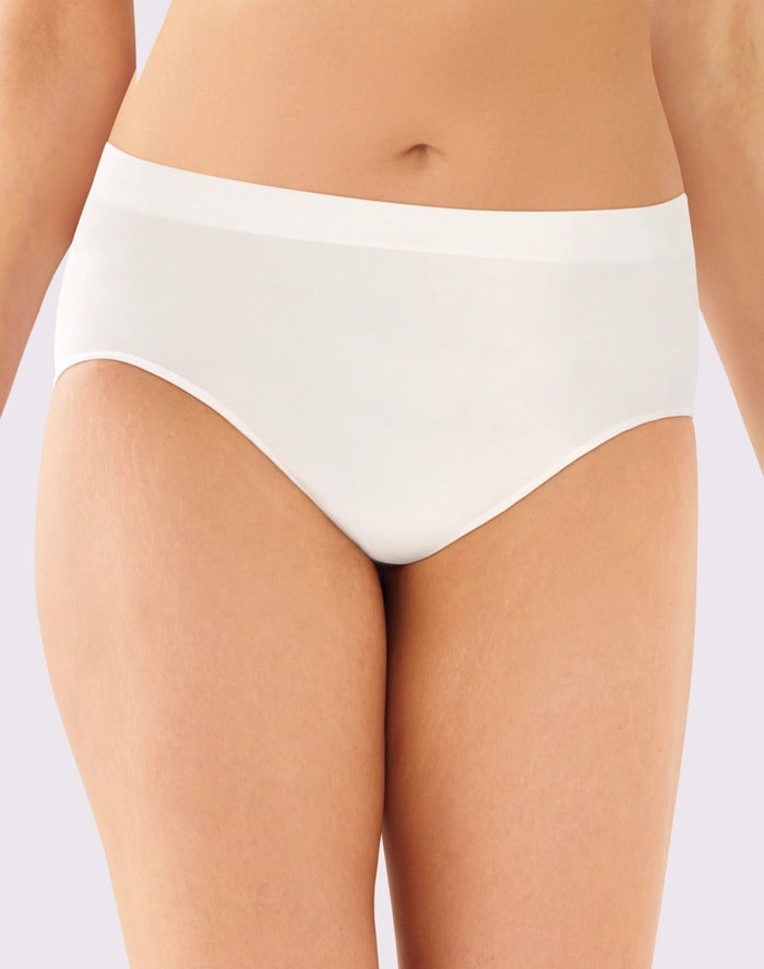 One Smooth U All-Around Smoothing Hi-Cut Panty