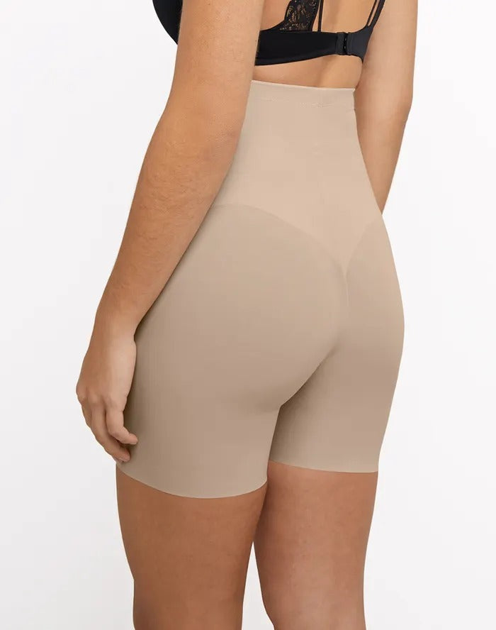 Seamless High-Waist Shorty Shapewear