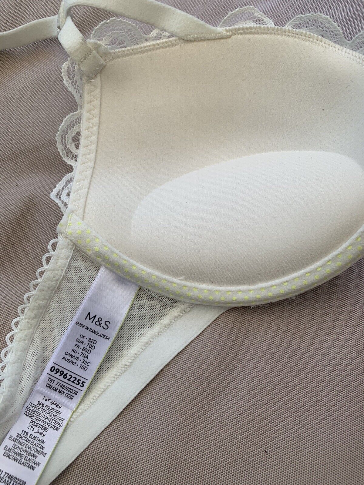 Cream Lace Padded Underwired Bra