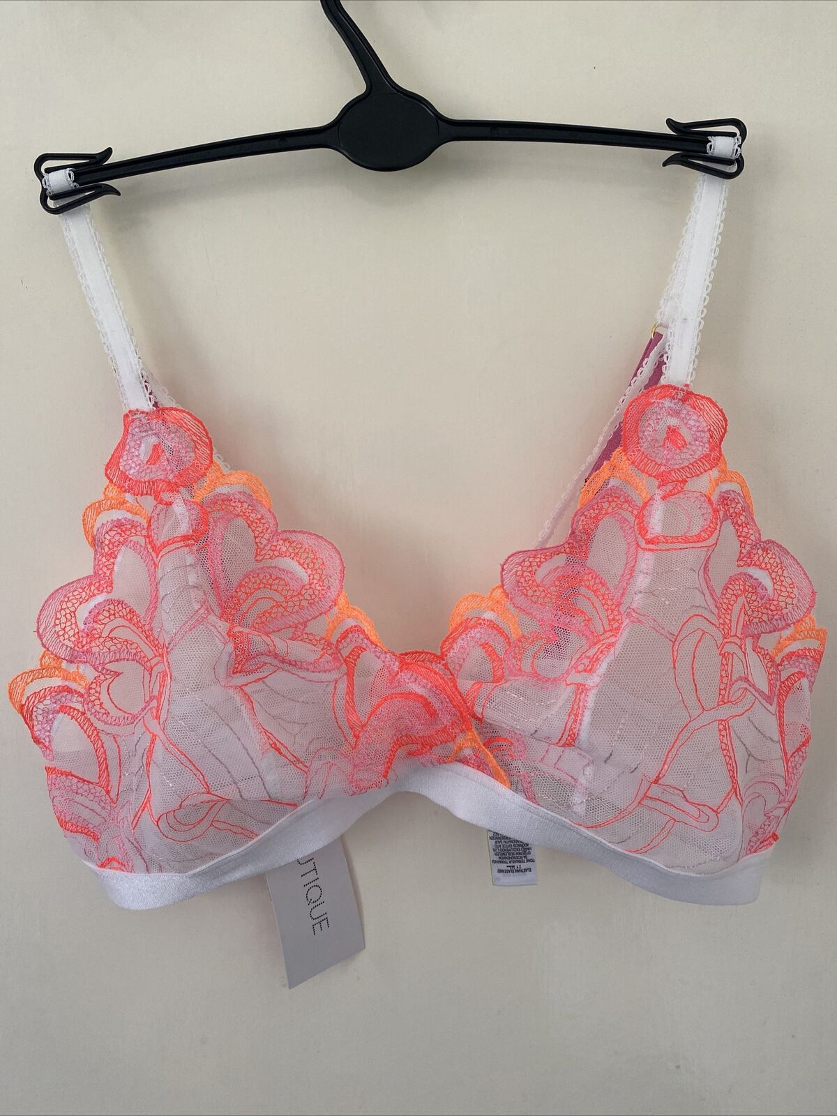 Non Wired Non Padded  Embroidered Hearts Bra